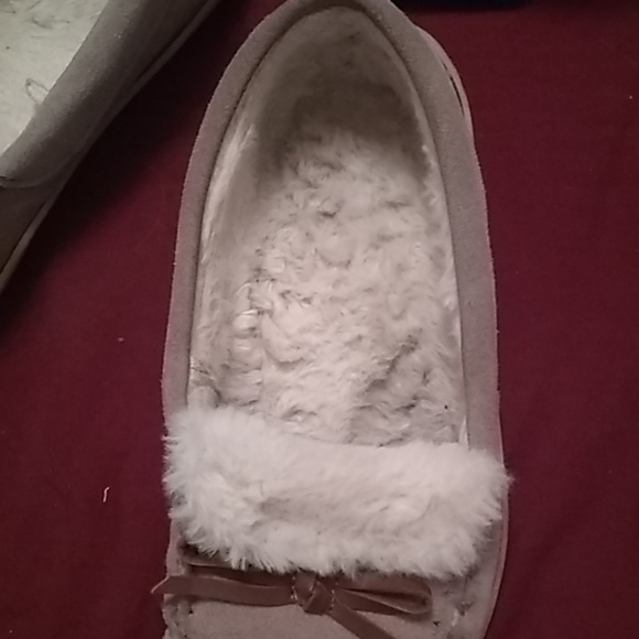 House shoes - Picture 2 of 3